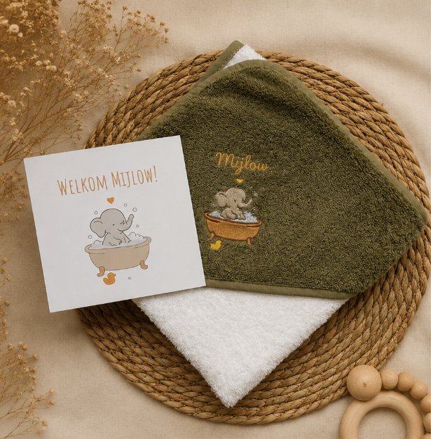 💛 Badcape & Persoonlijk Kaartje ✨